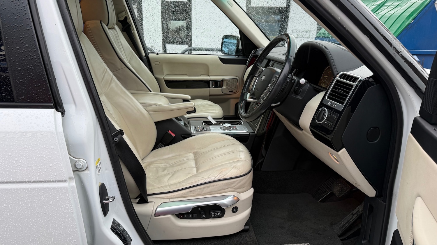 Used Land Rover Range Rover 2011 for sale - 76329647: Photo 15