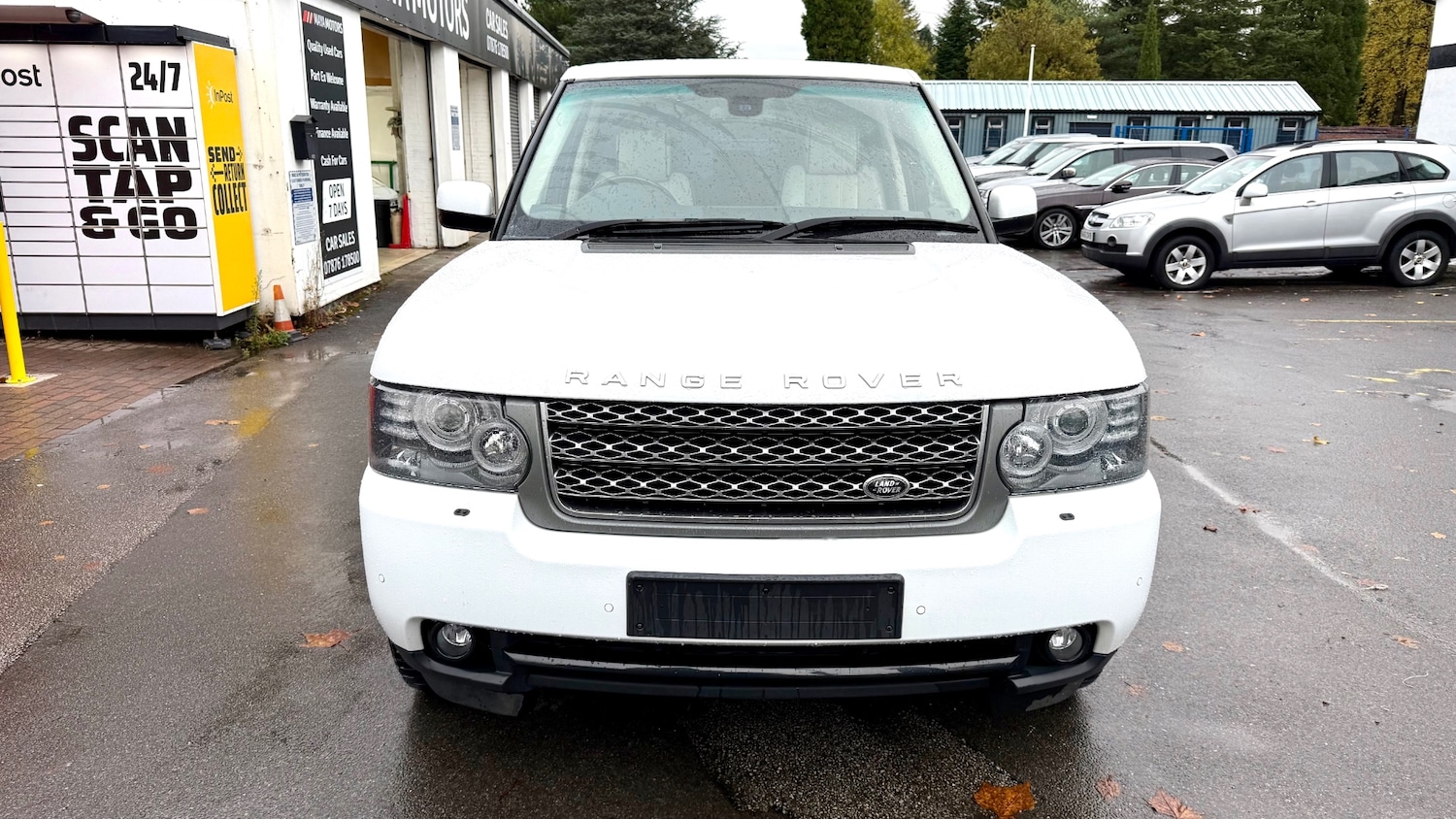 Used Land Rover Range Rover 2011 for sale - 76329647: Photo 2
