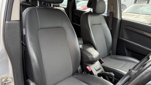 Used Chevrolet Captiva 2010 for sale - 75690020: Photo 14