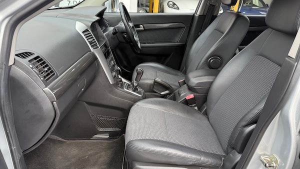 Used Chevrolet Captiva 2010 for sale - 75690020: Photo 9