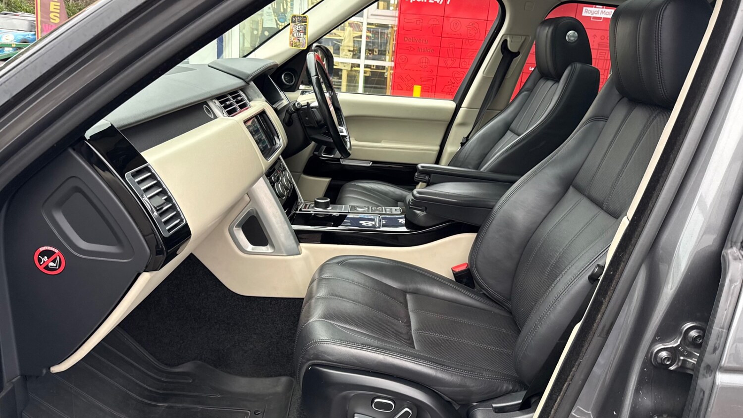 Used Land Rover Range Rover 2014 for sale - 76798380: Photo 9