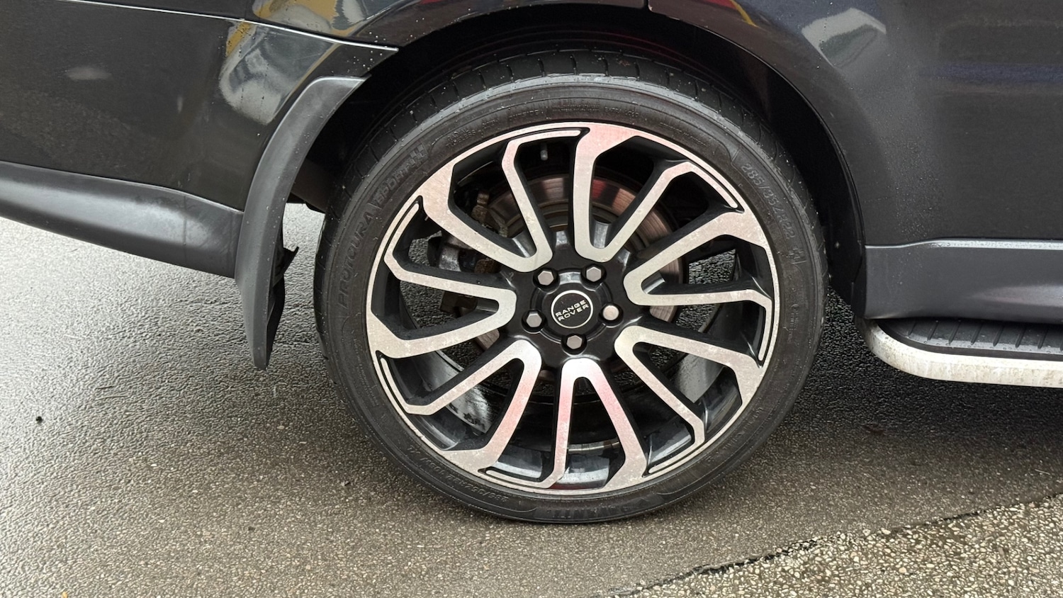 Used Land Rover Range Rover Sport 2010 for sale - 77225923: Photo 17