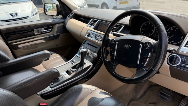 Used Land Rover Range Rover Sport 2009 for sale - 75384888: Photo 15