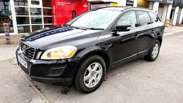 Used Volvo XC60 2010 for sale - 76079944: Photo 3