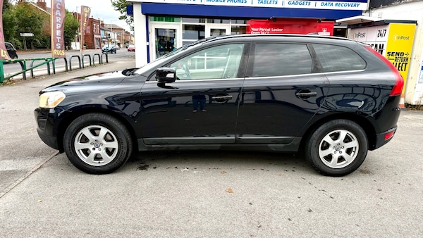 Used Volvo XC60 2010 for sale - 76079944: Photo 4