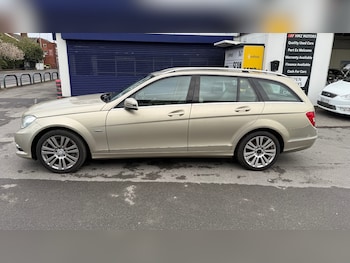 Used Mercedes-Benz C-Class 2011 for sale - 75386094: Photo