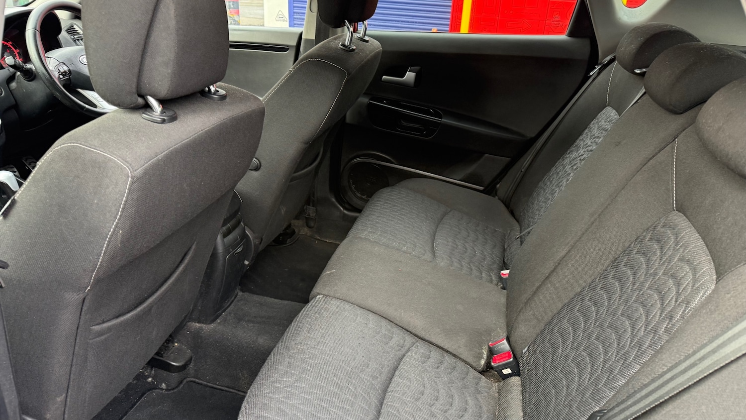 Used Kia Ceed 2011 for sale - 77398509: Photo 11