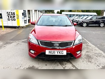 Used Kia Ceed 2011 for sale - 77398509: Photo
