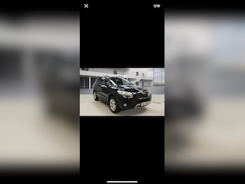 2012 (12) - 2.2 CRDi Premium 5dr [5 Seats]