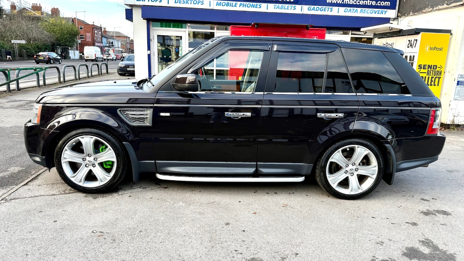 Used Land Rover Range Rover Sport 2010 for sale - 77342760: Photo 4