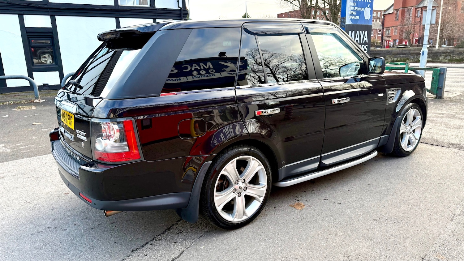 Used Land Rover Range Rover Sport 2010 for sale - 77342760: Photo 7