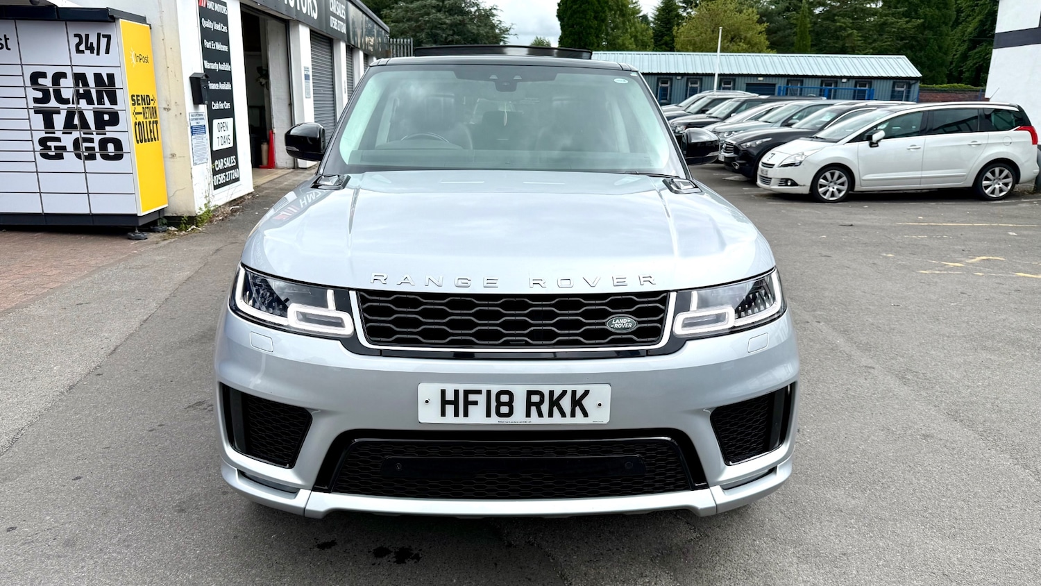 Used Land Rover Range Rover Sport 2018 for sale - 76891658: Photo 2