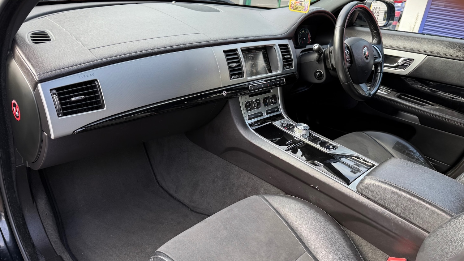 Used Jaguar XF 2013 for sale - 76211055: Photo 10