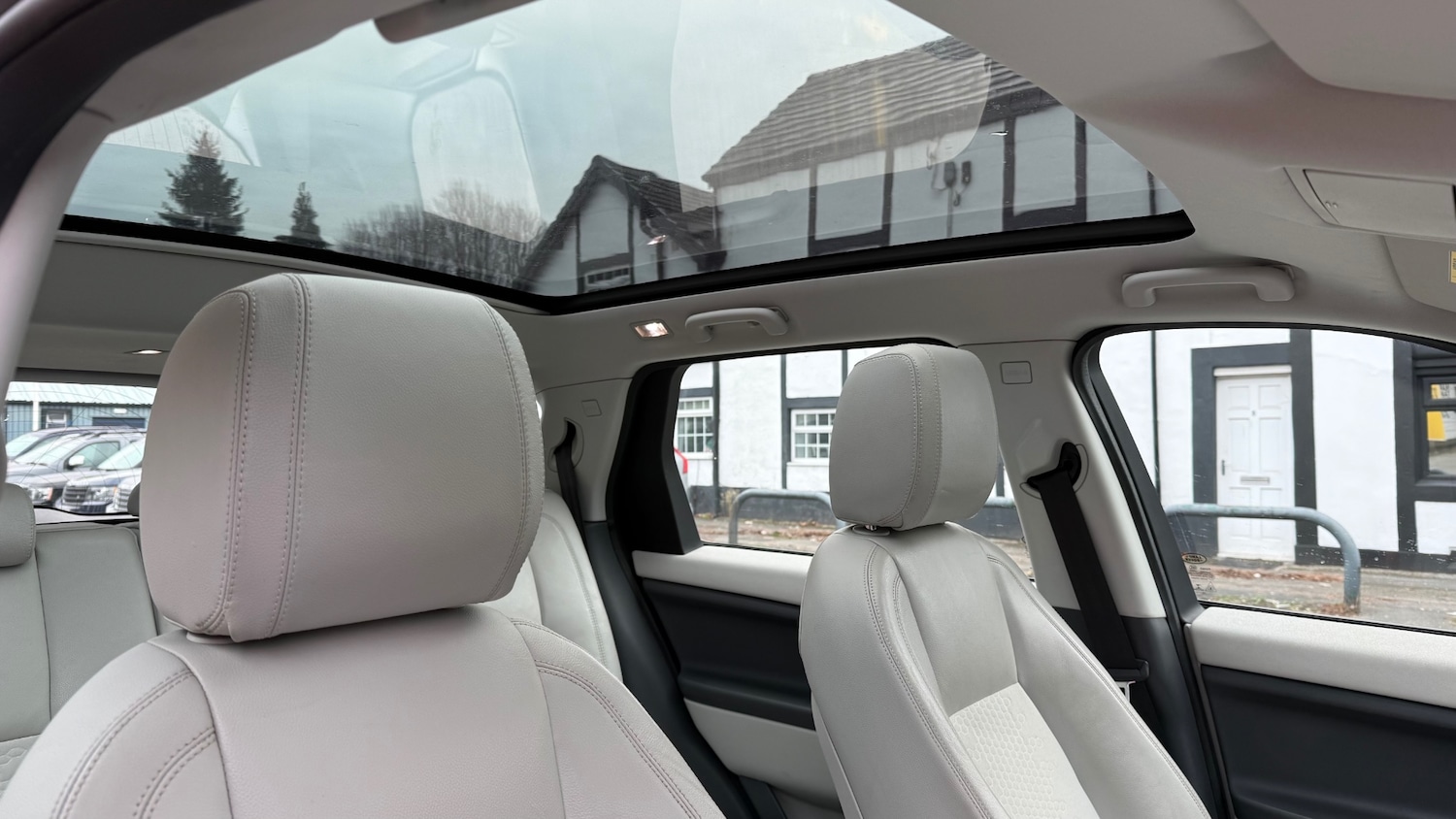 Used Land Rover Discovery Sport 2015 for sale - 77071197: Photo 13