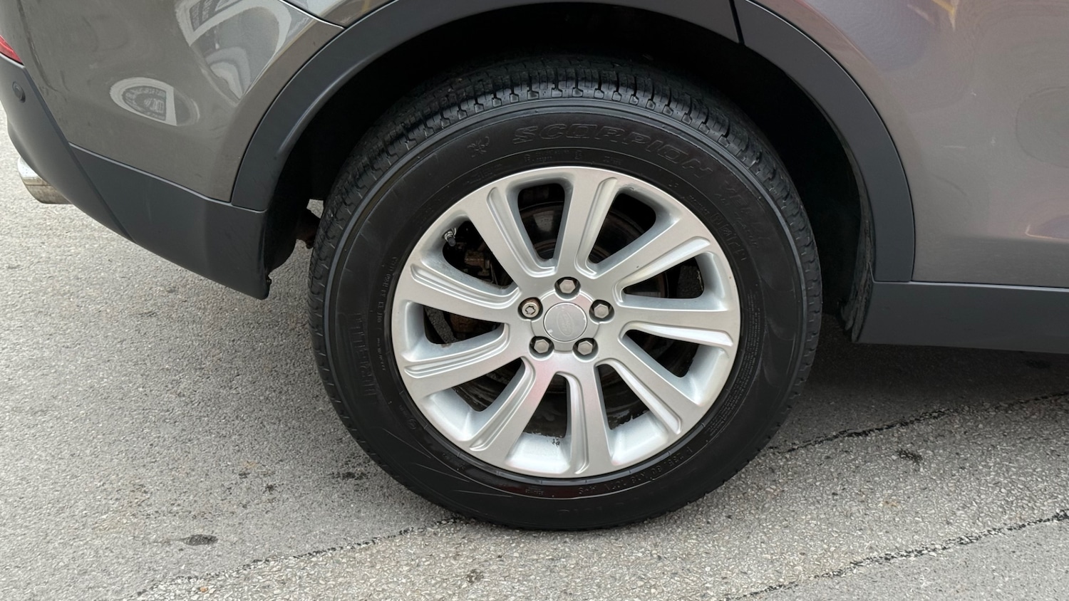 Used Land Rover Discovery Sport 2015 for sale - 77071197: Photo 17