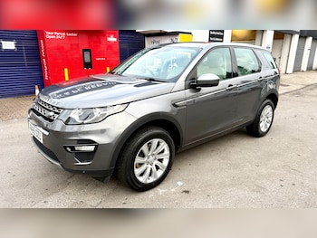 Used Land Rover Discovery Sport 2015 for sale - 77071197: Photo