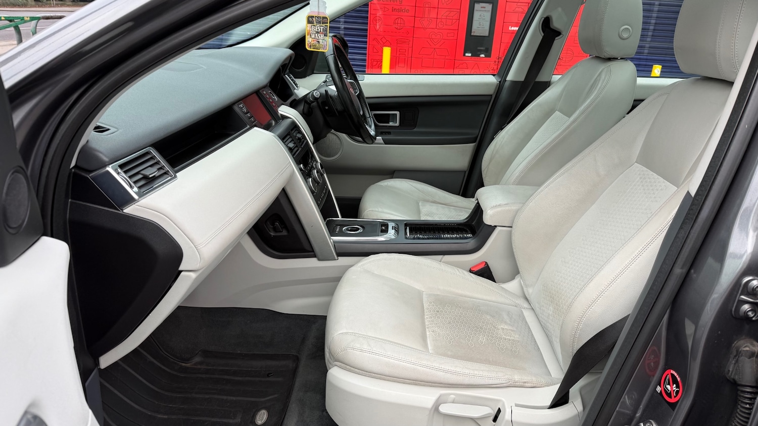 Used Land Rover Discovery Sport 2015 for sale - 77071197: Photo 9