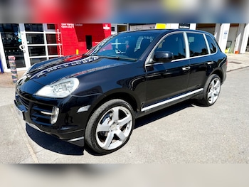 Used Porsche Cayenne 2010 for sale - 79194252: Photo
