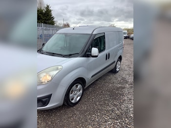 Used Vauxhall Combo 2013 for sale - 78097592: Photo