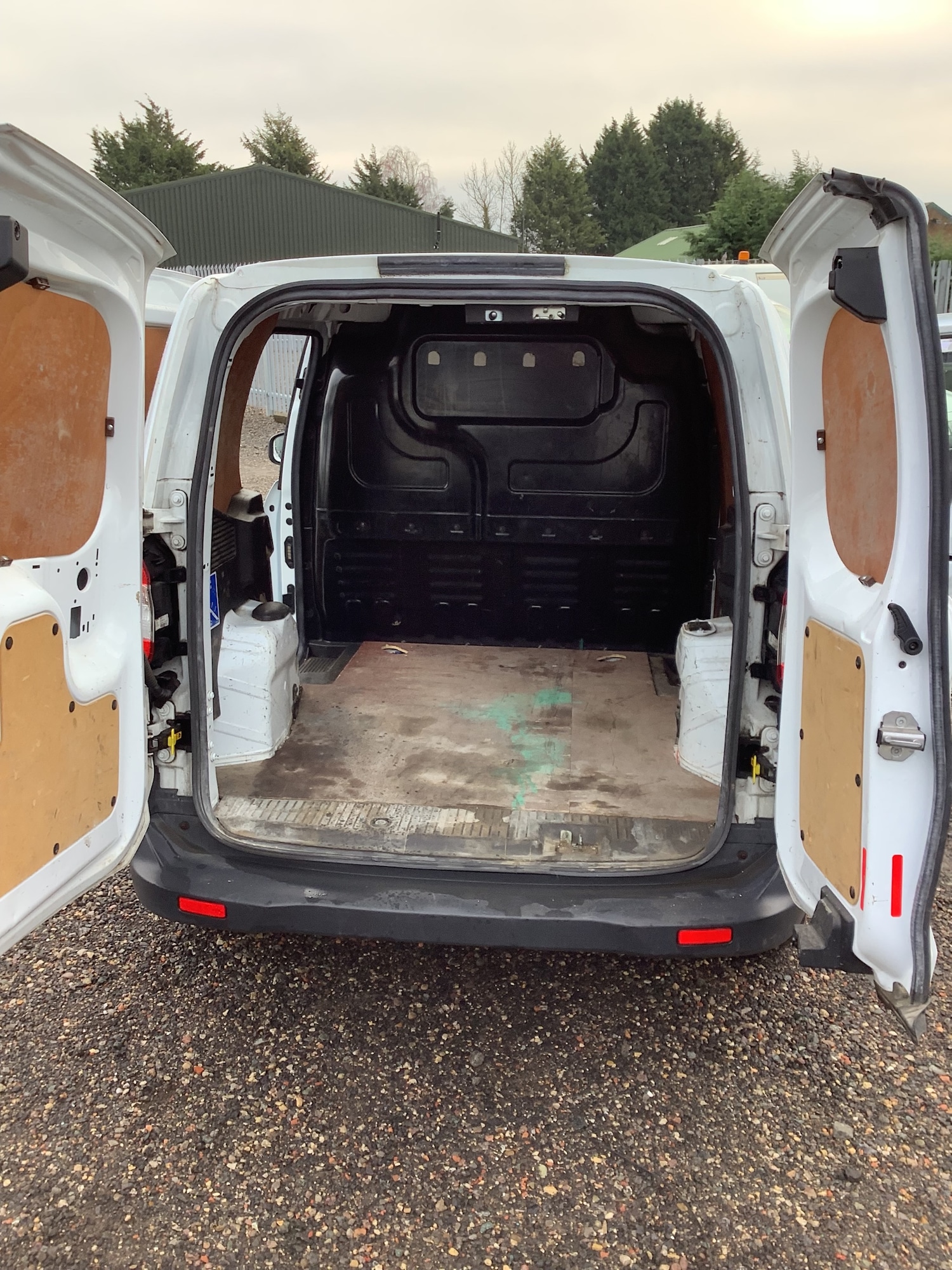 Used Ford Transit Courier 2020 for sale - 77228469: Photo 9