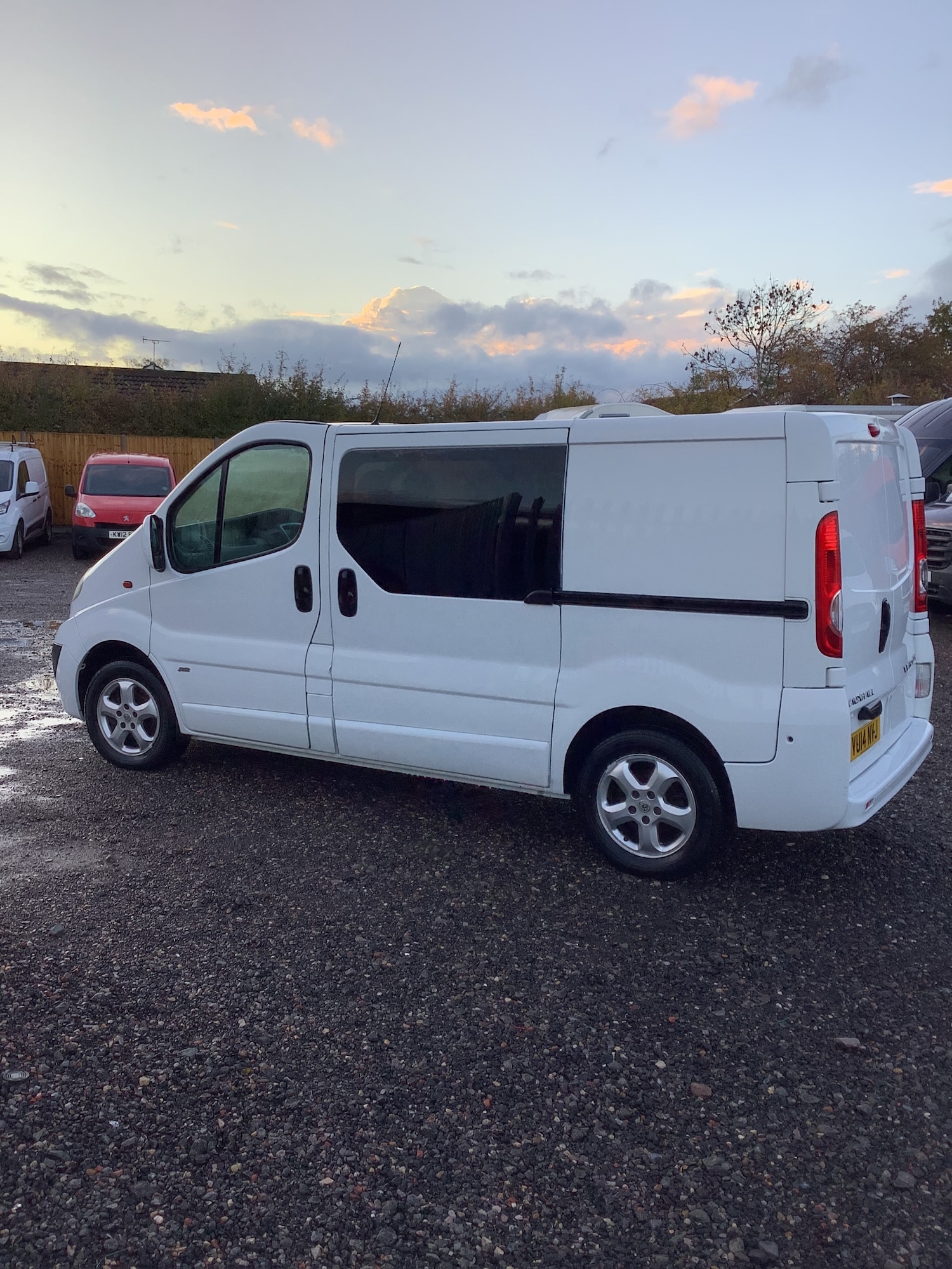 Used Vauxhall Vivaro 2014 for sale - 76428802: Photo 2