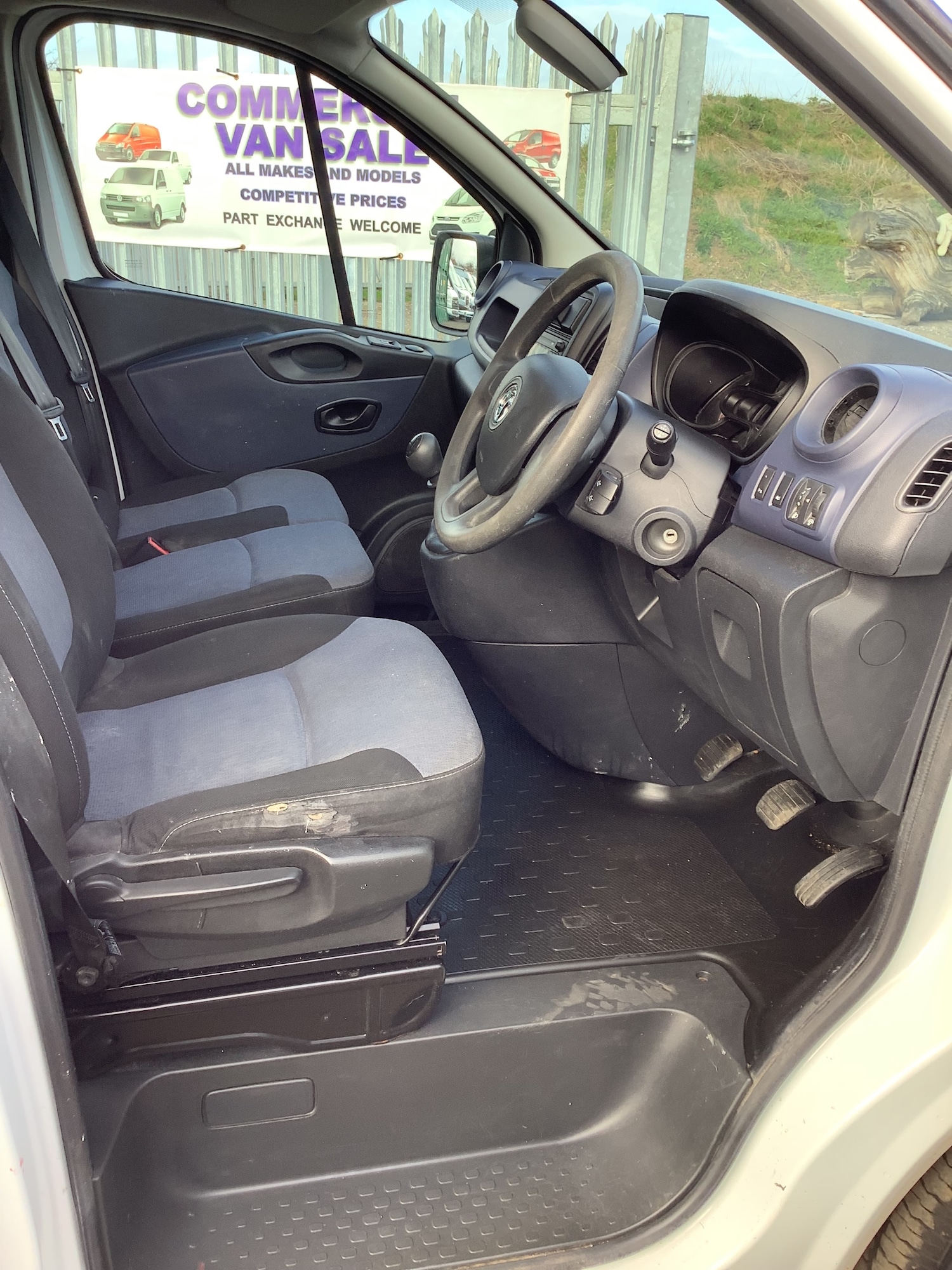 Used Vauxhall Vivaro 2017 for sale - 77735125: Photo 10