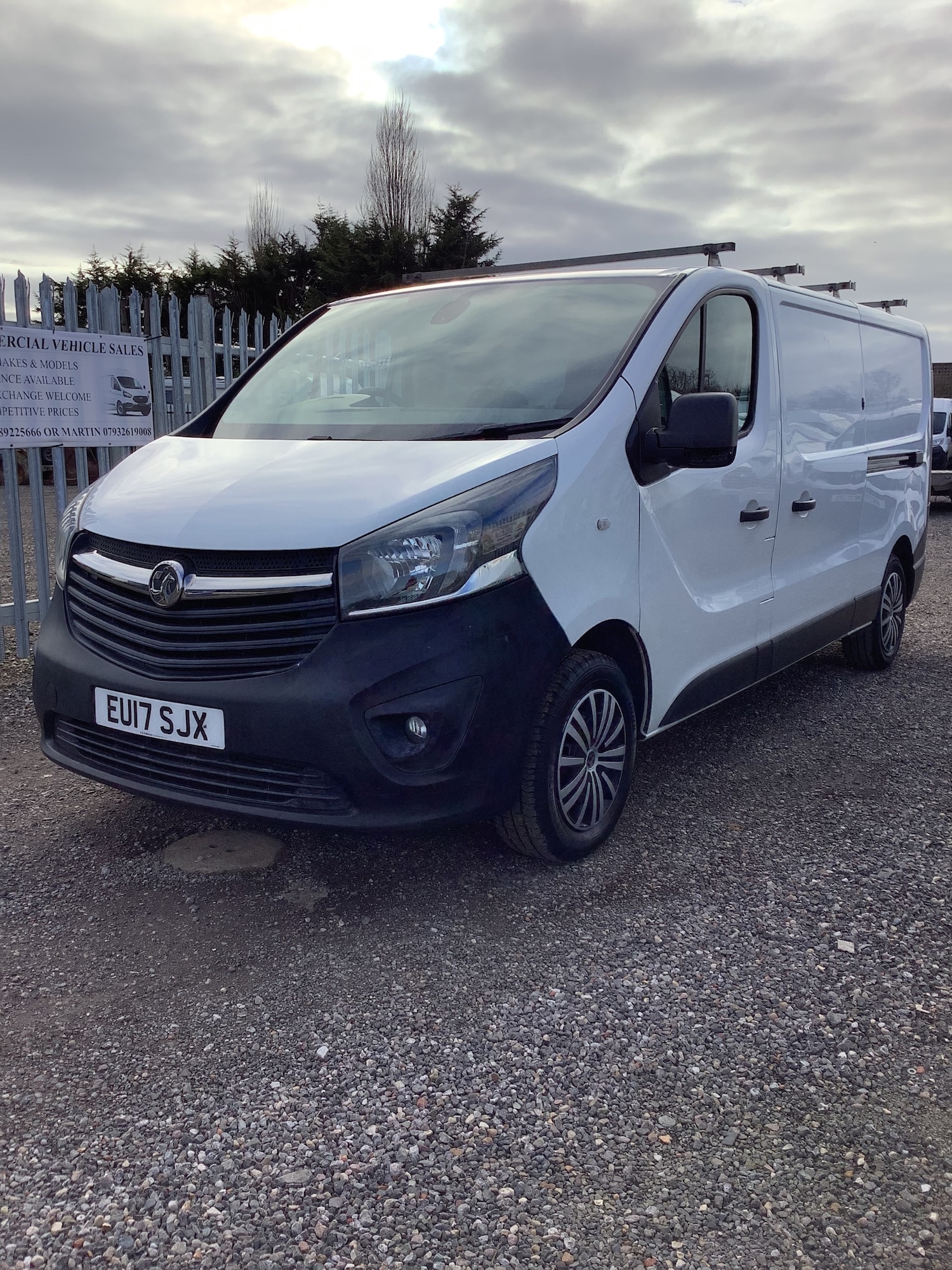 Used Vauxhall Vivaro 2017 for sale - 77735125: Photo 11