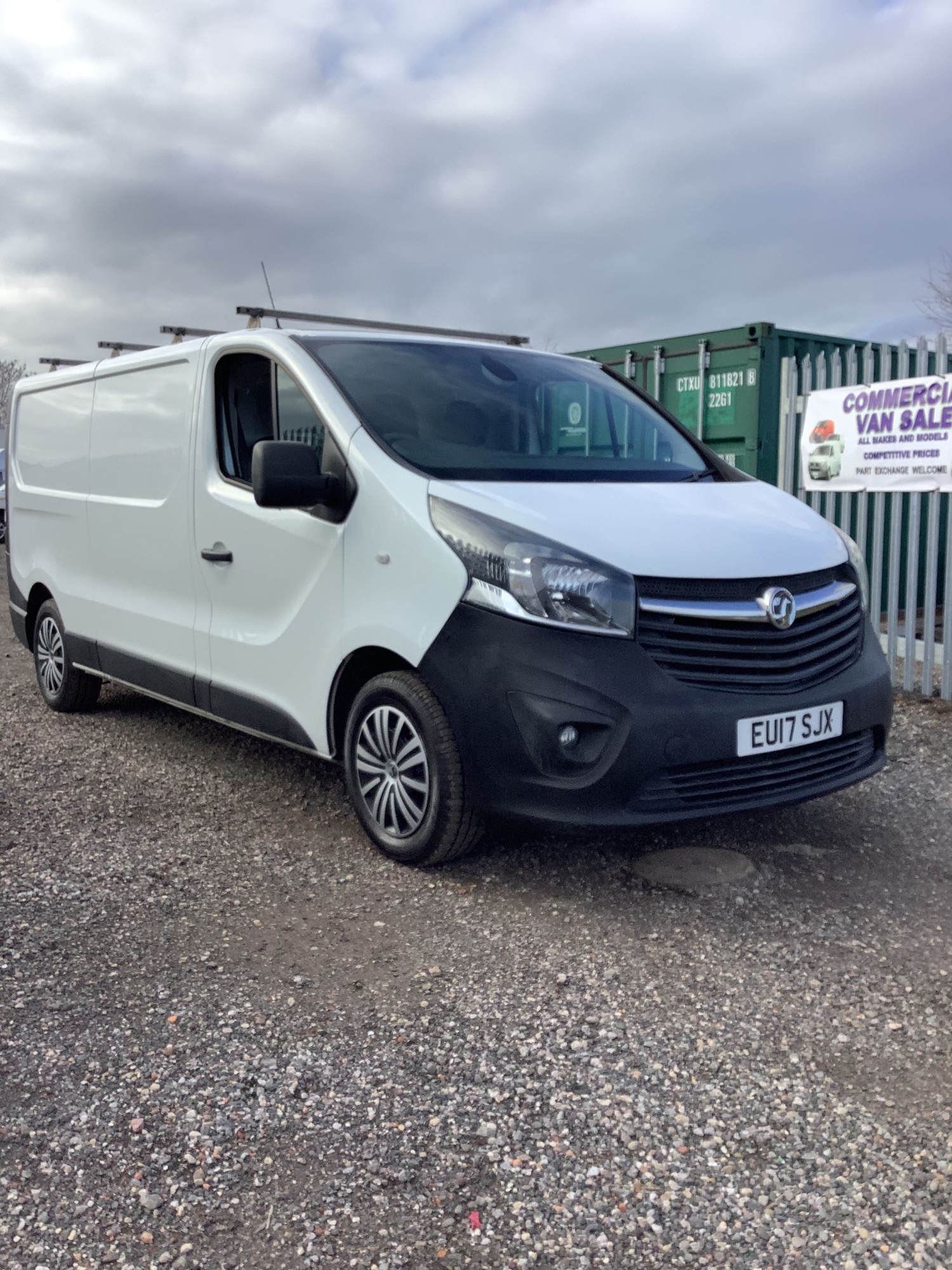 Used Vauxhall Vivaro 2017 for sale - 77735125: Photo 6