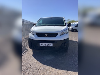 Used Peugeot Expert 2018 for sale - 78357410: Photo