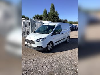 Used Ford Transit Courier 2019 for sale - 79792917: Photo