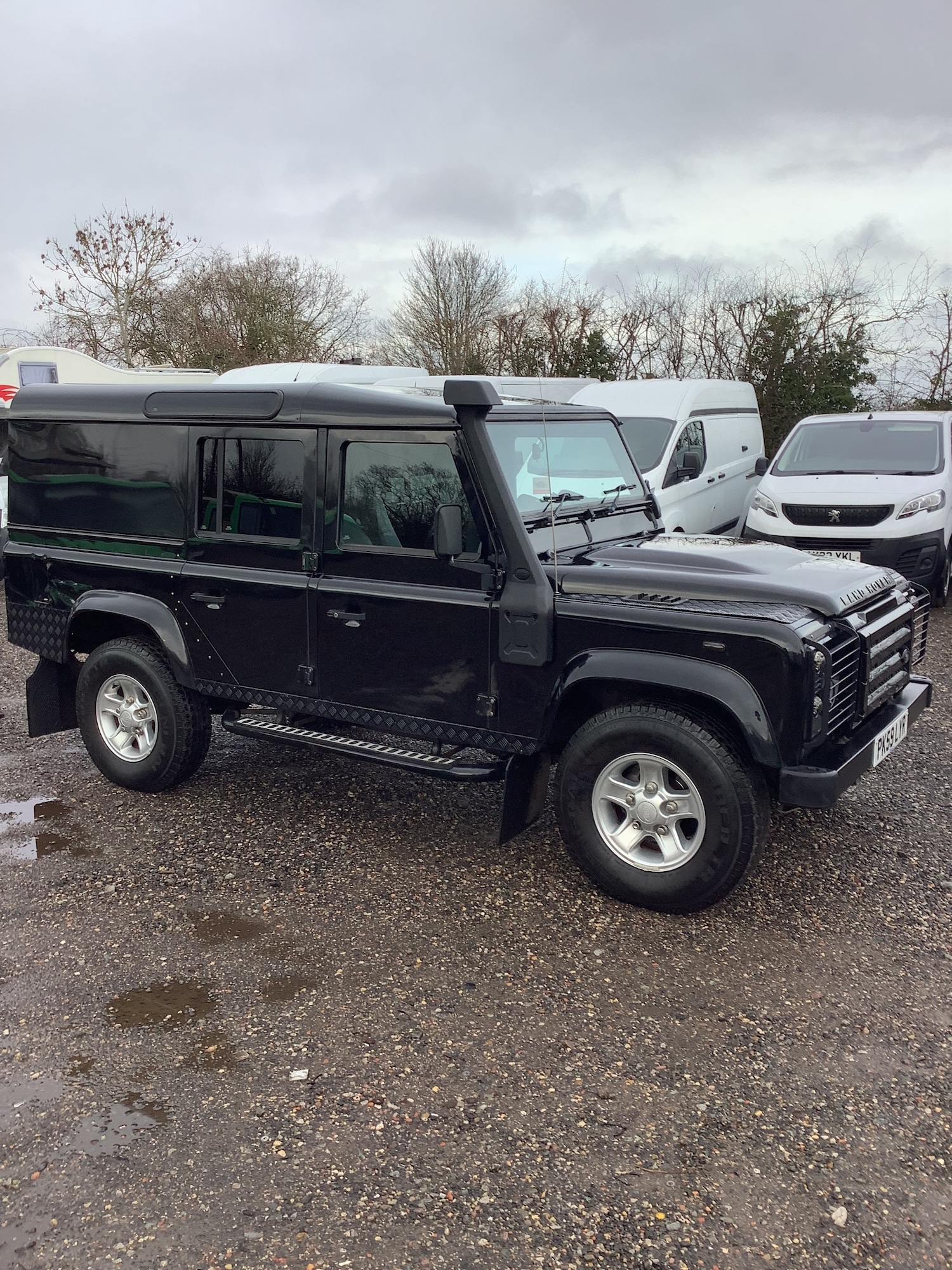 Used Land Rover Defender 2009 for sale - 77301510: Photo 11