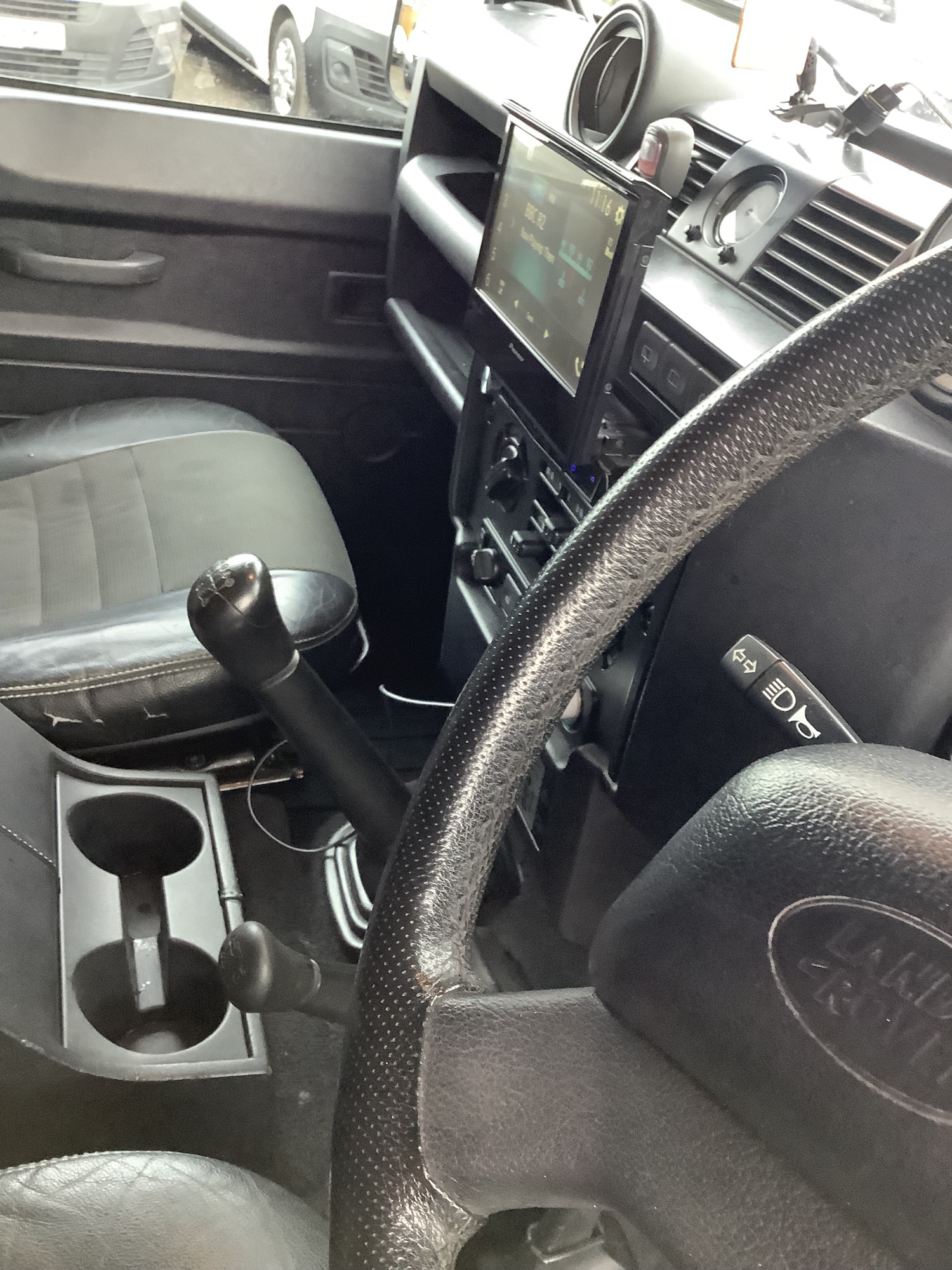 Used Land Rover Defender 2009 for sale - 77301510: Photo 13