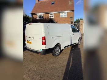 Used Vauxhall Vivaro 2020 for sale - 77128894: Photo