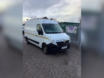 Vauxhall Movano feature image