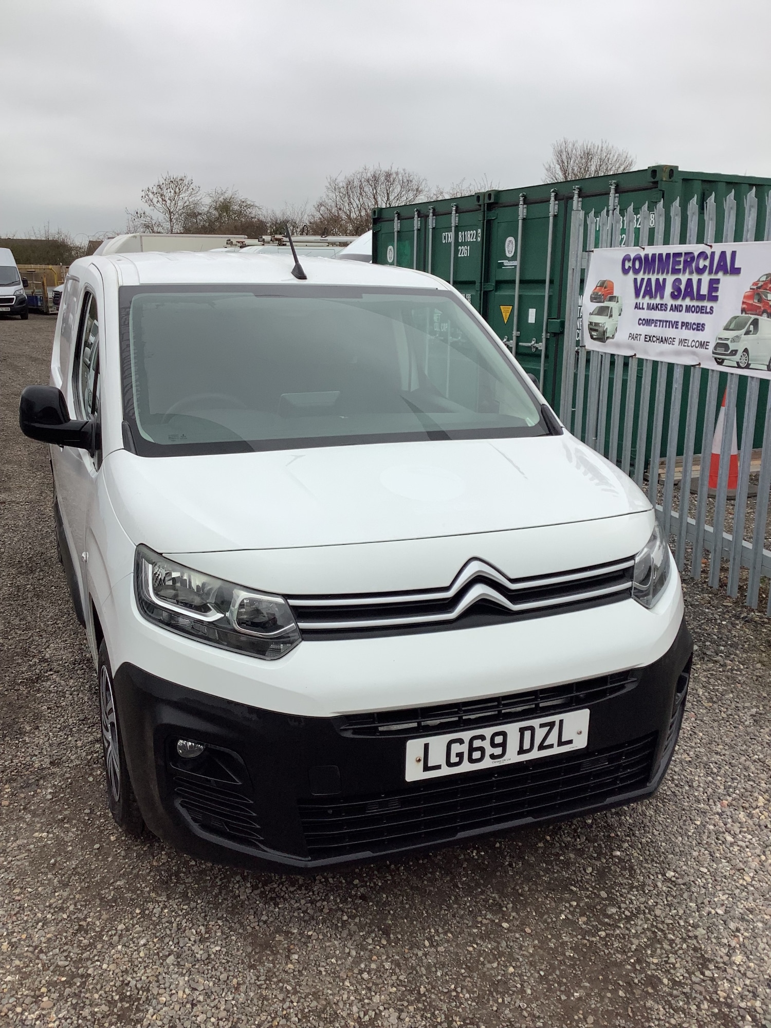 Used Citroen Berlingo 2019 for sale - 77782111: Photo 3