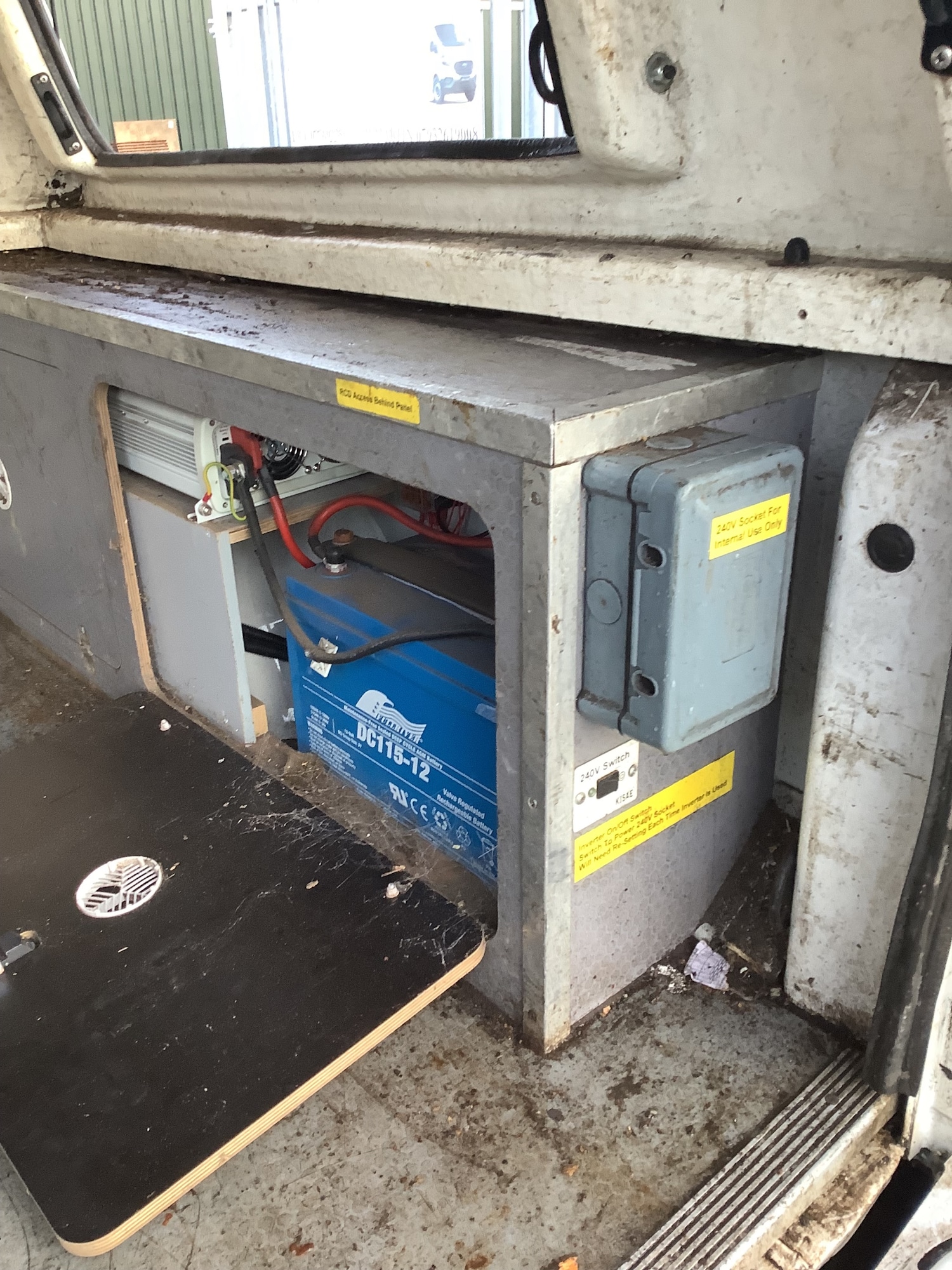 Used Volkswagen Amarok 2015 for sale - 77584238: Photo 15