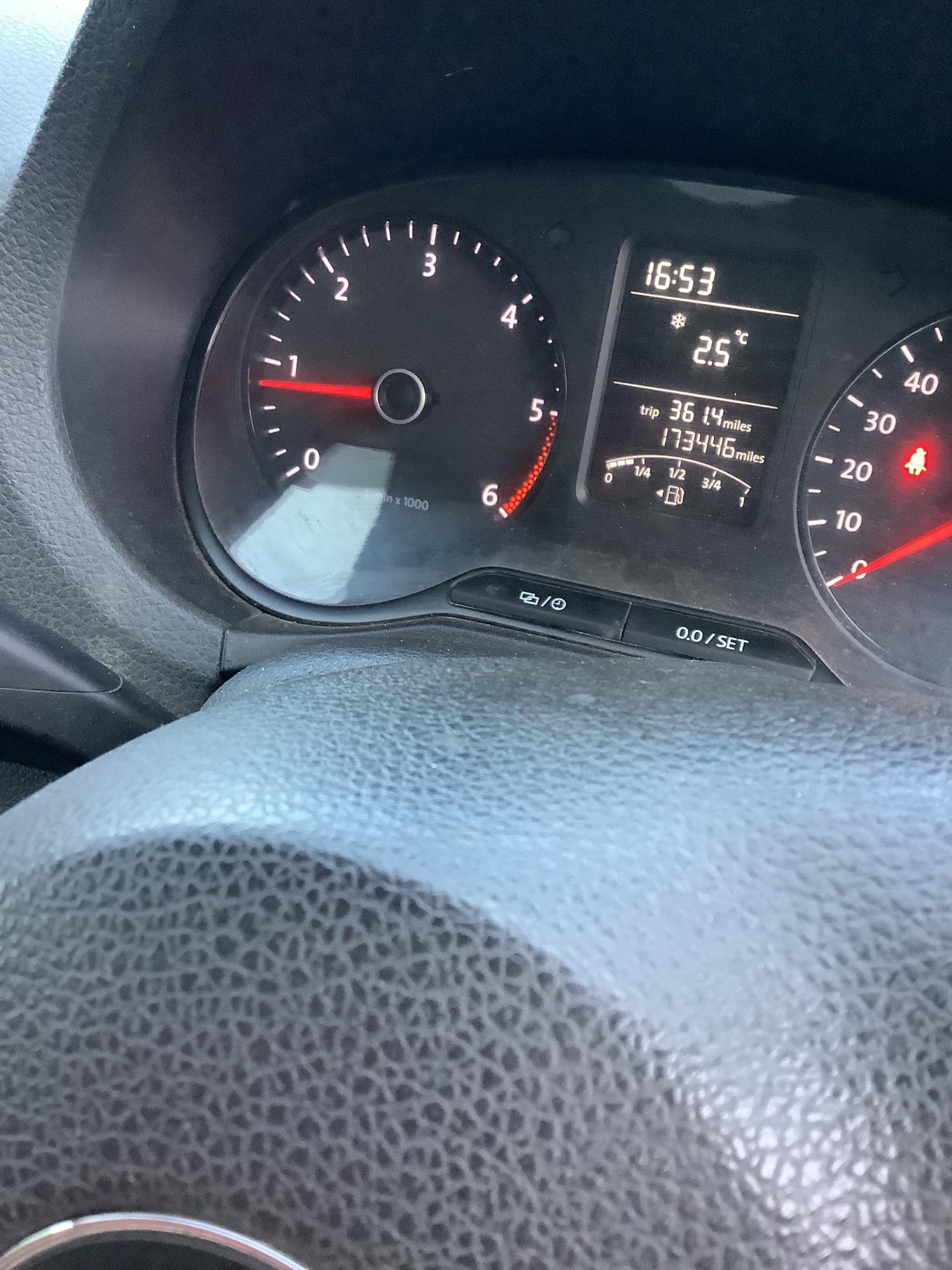 Used Volkswagen Amarok 2015 for sale - 77584238: Photo 16