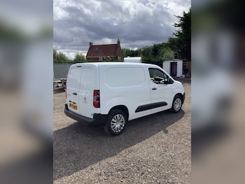 Used Peugeot Partner 2021 for sale - 75772122: Photo
