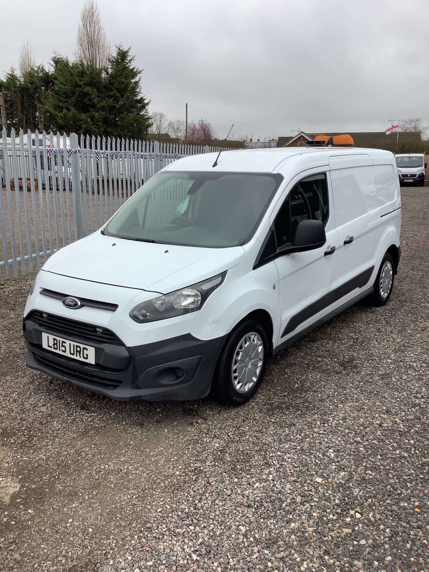 Used Ford Transit Connect 2015 for sale - 77782105: Photo 2