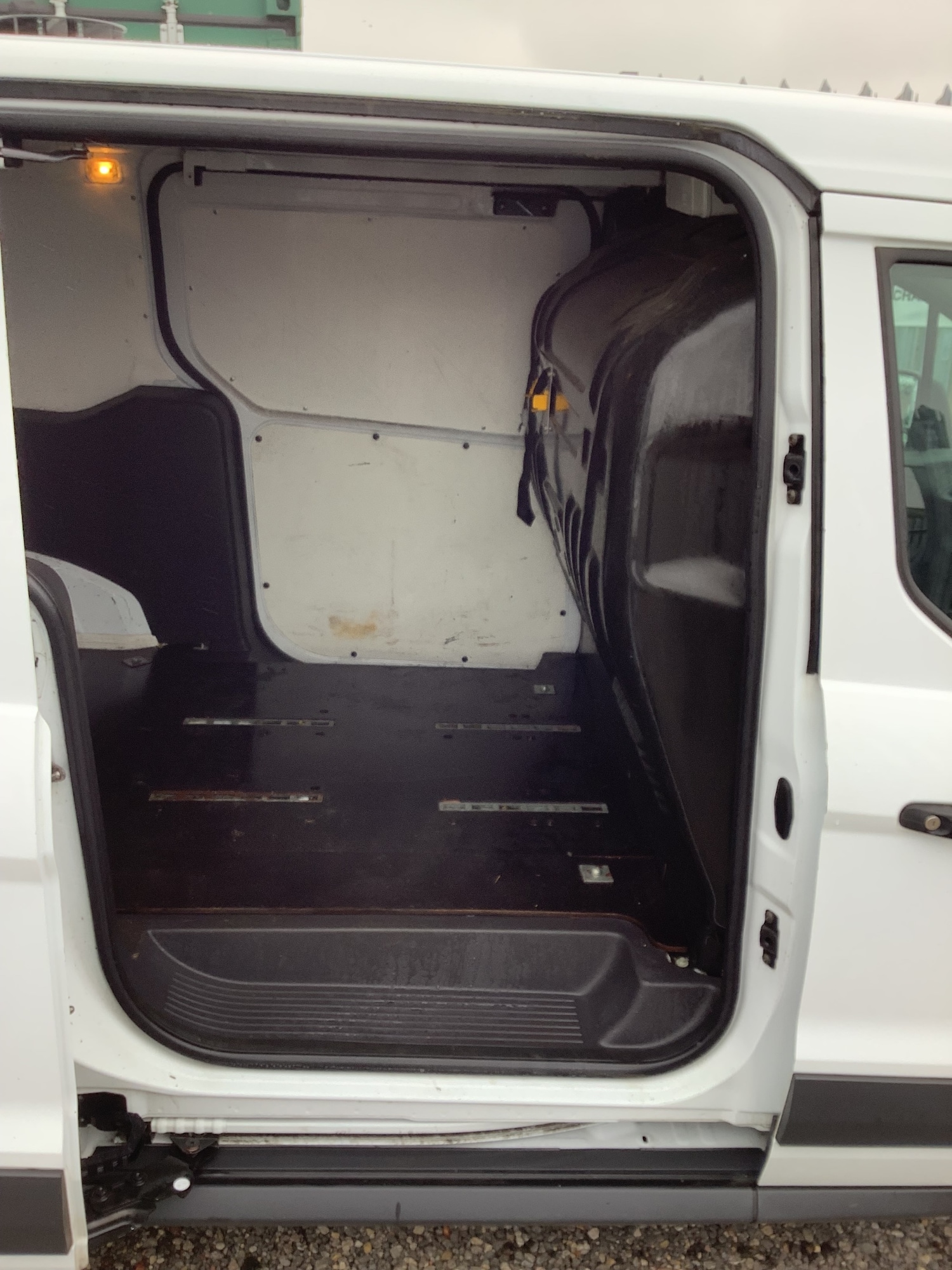 Used Ford Transit Connect 2015 for sale - 77782105: Photo 8