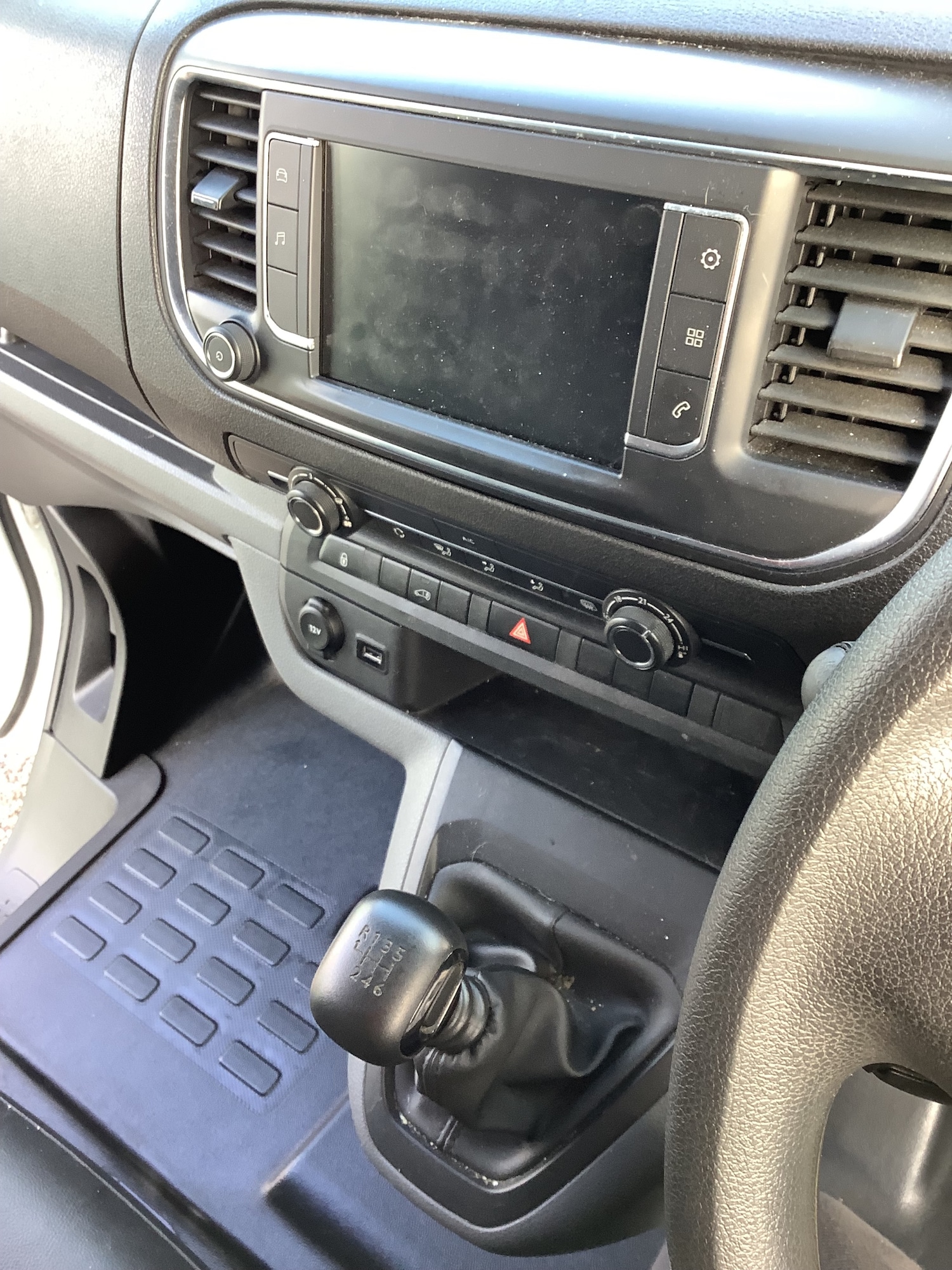 Used Peugeot Expert 2021 for sale - 77734920: Photo 17