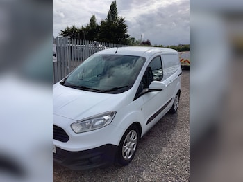 Used Ford Transit Courier 2018 for sale - 78633883: Photo