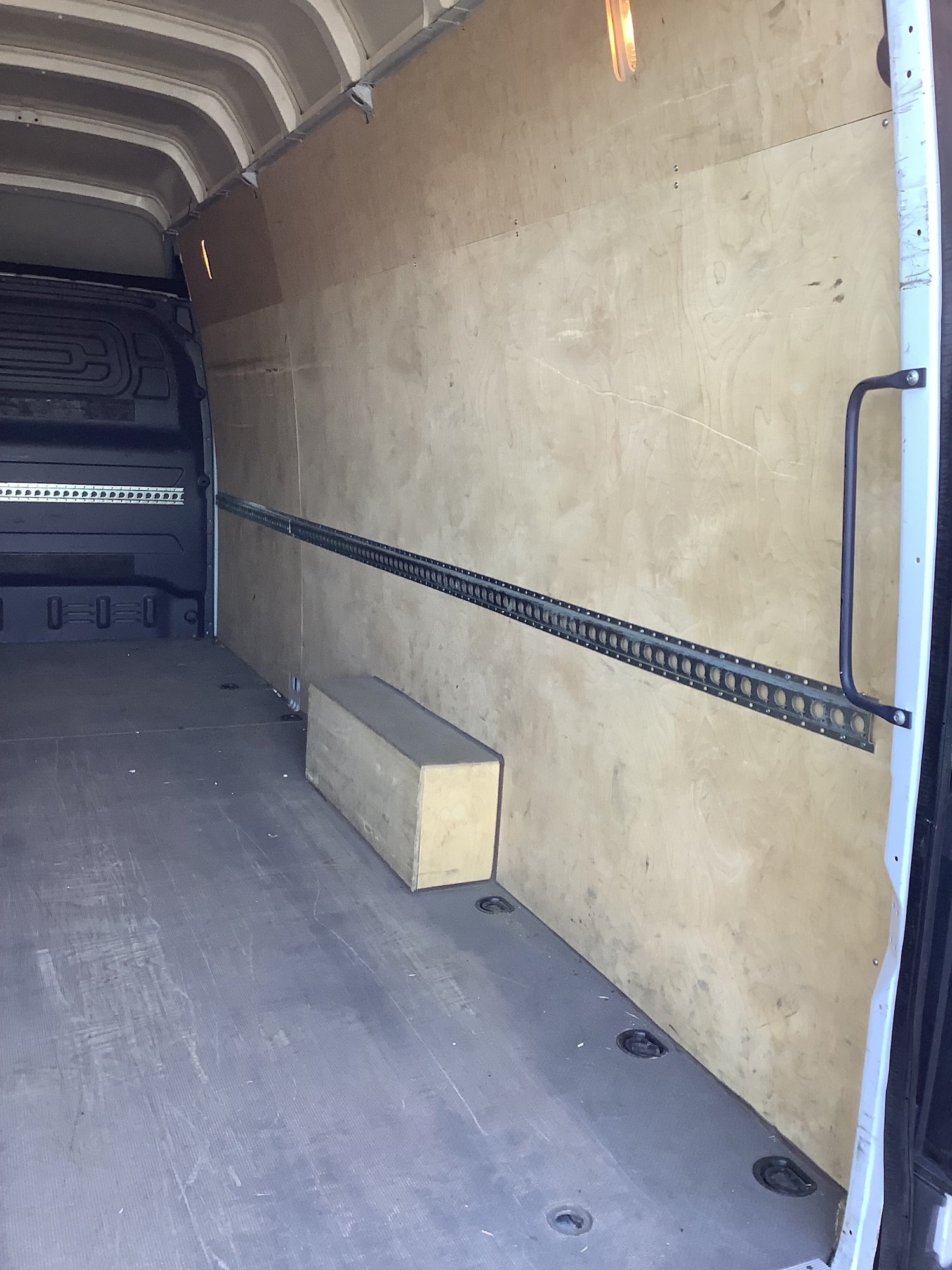 Used Mercedes-Benz Sprinter 2019 for sale - 76098417: Photo 9