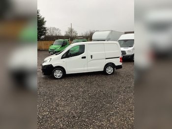 Used Nissan NV200 2018 for sale - 77213721: Photo