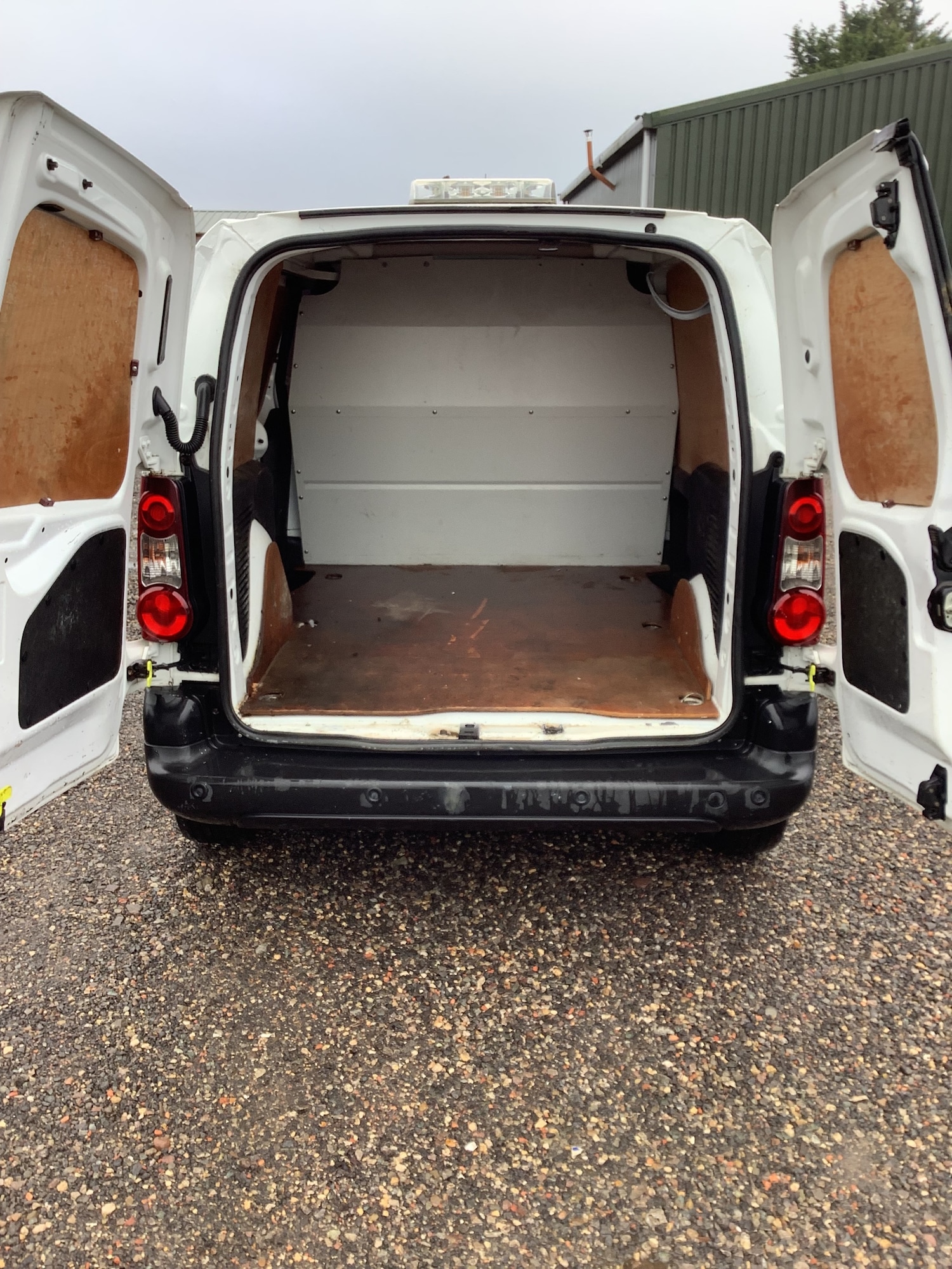 Used Peugeot Partner 2016 for sale - 77390050: Photo 9