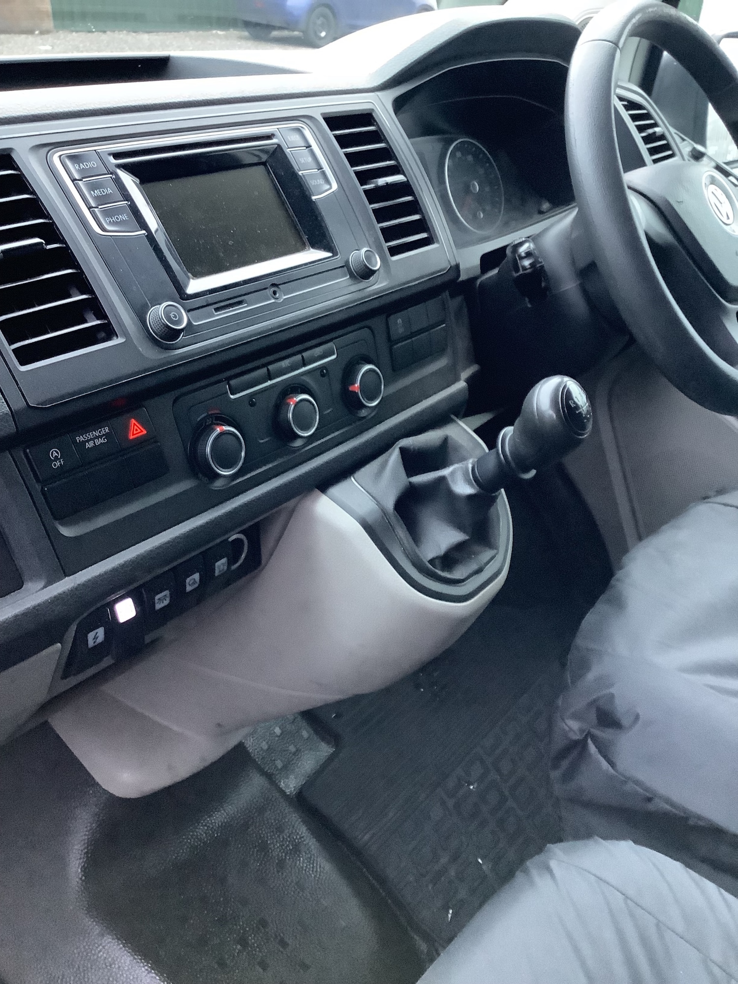 Used Volkswagen Transporter 2019 for sale - 77536129: Photo 21