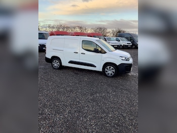 Used Citroen Berlingo 2020 for sale - 76627395: Photo