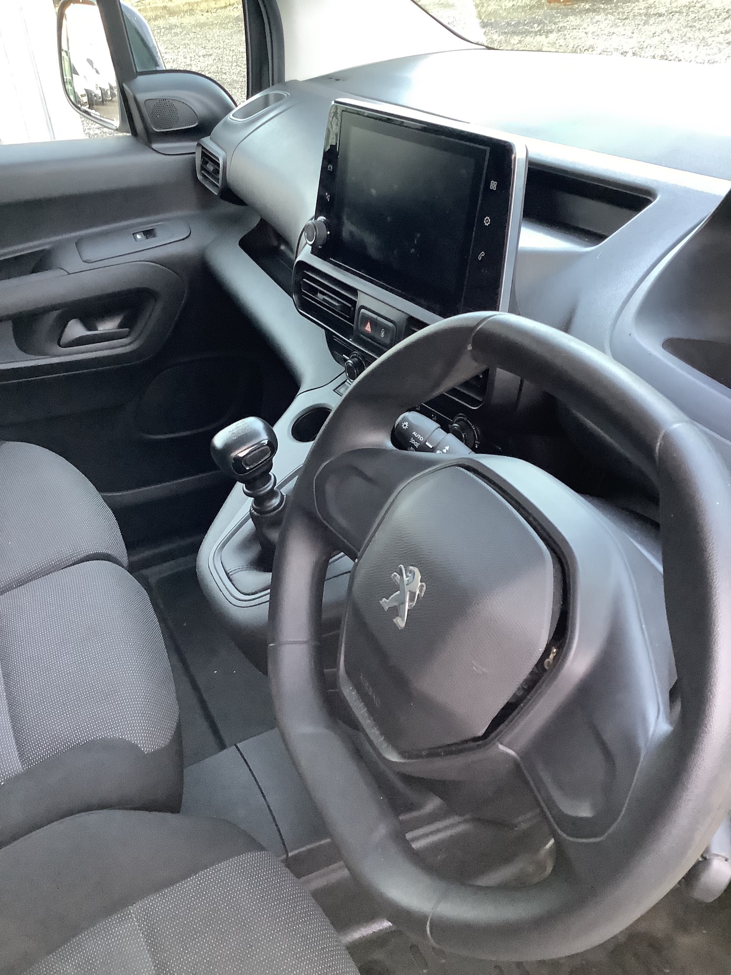 Used Peugeot Partner 2022 for sale - 77584273: Photo 12