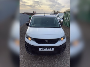 Used Peugeot Partner 2022 for sale - 77584273: Photo