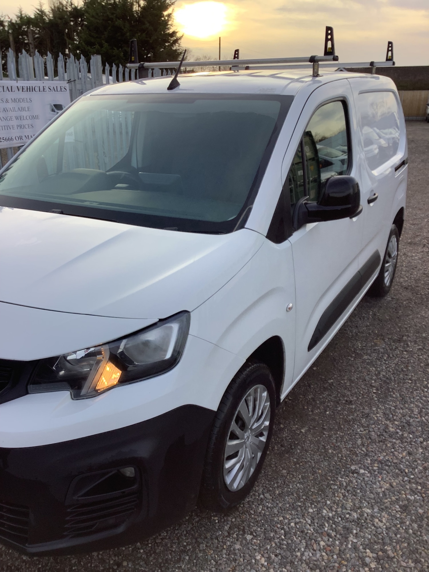 Used Peugeot Partner 2022 for sale - 77584273: Photo 4